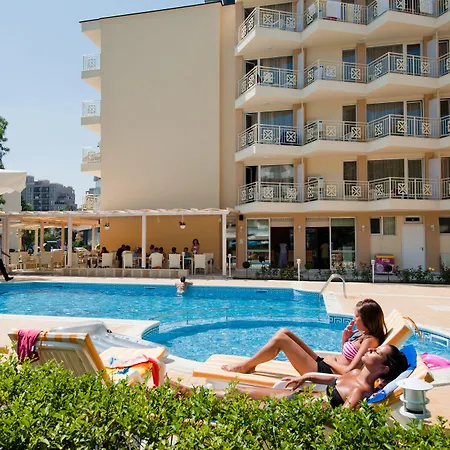 Karlovo Hotel