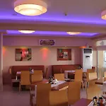 ホテル Karlovo 3*
