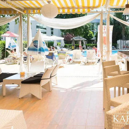 Karlovo サニービーチ