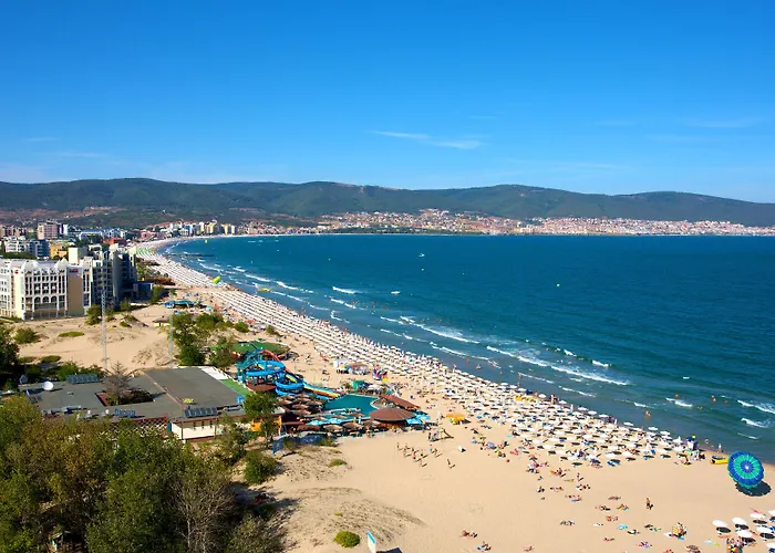 卡尔洛沃酒店 酒店