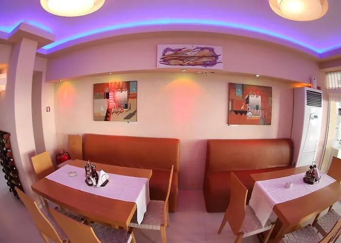 Karlovo Ξενοδοχείο 3*