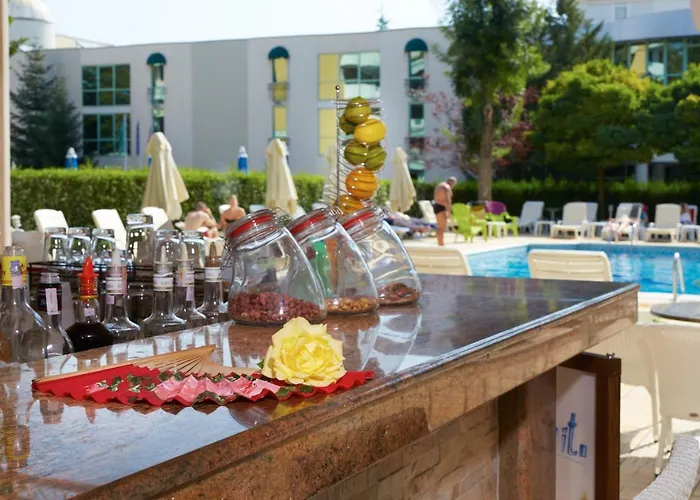 Karlovo Σάνι Μπιτς