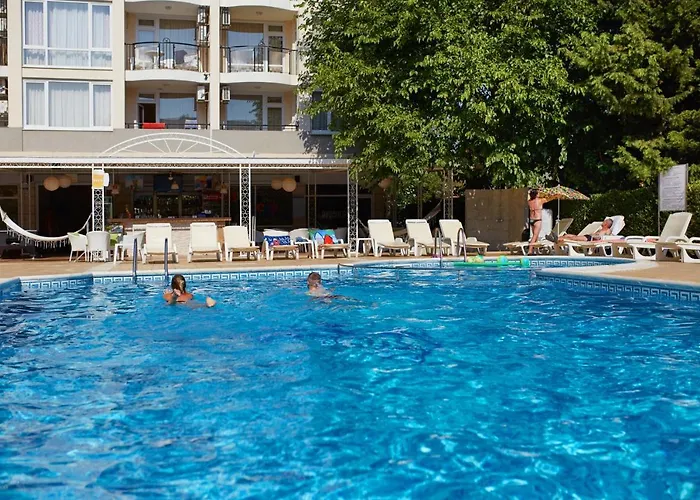 酒店 卡尔洛沃酒店