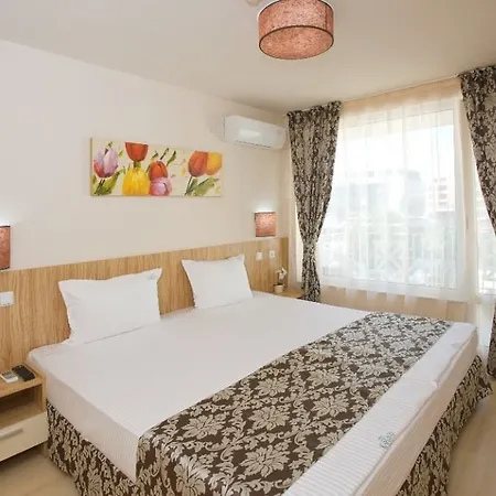 Hotell Karlovo 3*