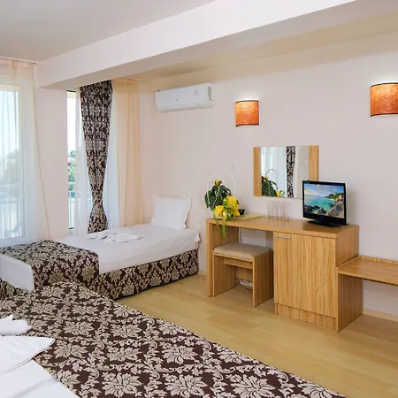 Karlovo Ξενοδοχείο 3*